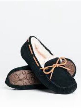 Women’s Black Ugg Dakota Slippers with Tan Bow